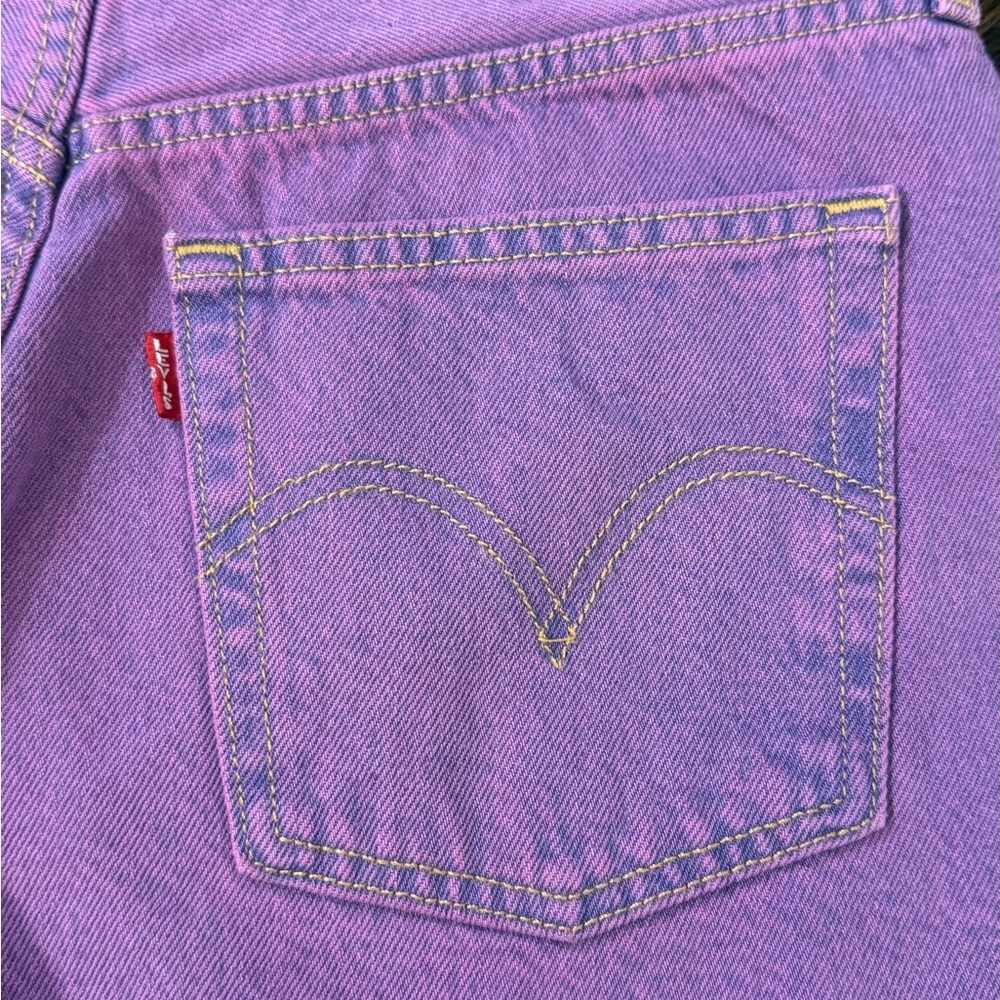 Levi's 501 button fly Women's Purple Denim Shorts 26 NWOT - Picture 2 of 7